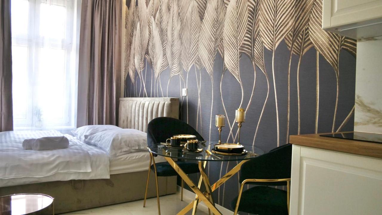 Art Apartments Warszawska 21 卡托维兹 外观 照片