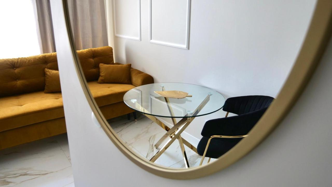 Art Apartments Warszawska 21 卡托维兹 外观 照片