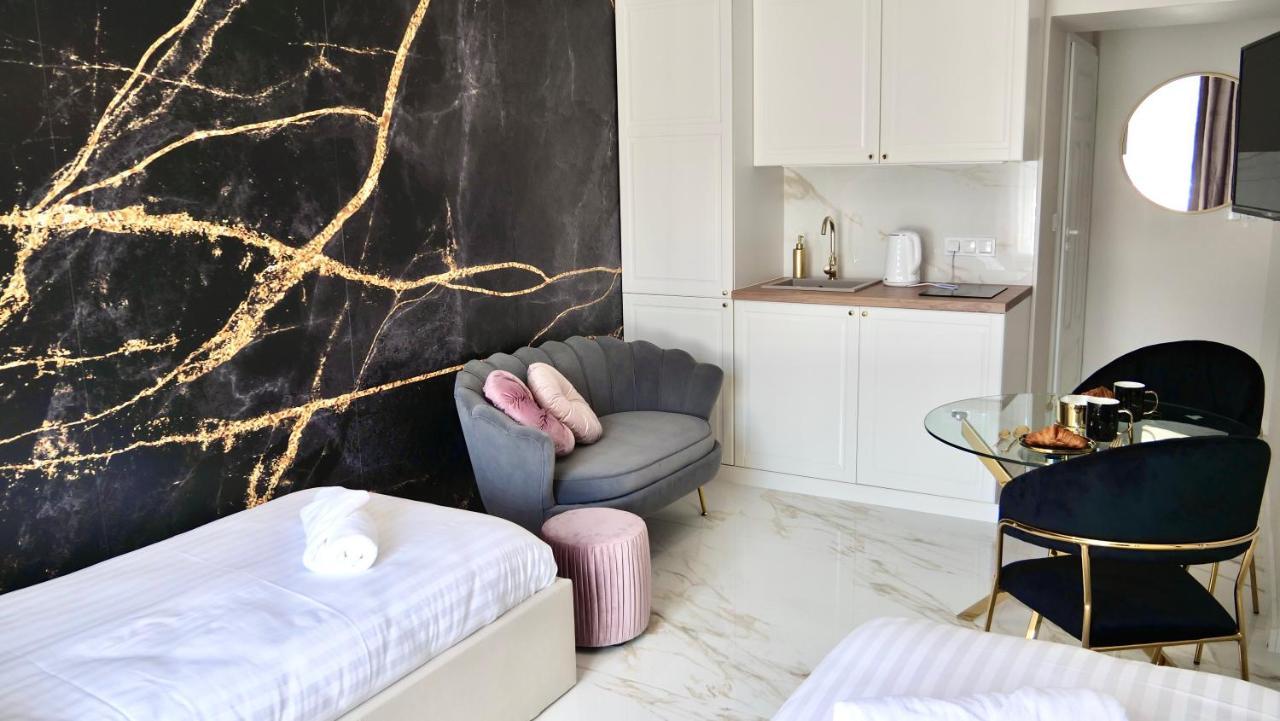 Art Apartments Warszawska 21 卡托维兹 外观 照片