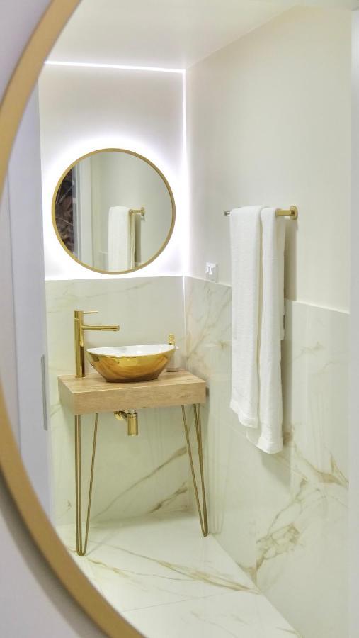 Art Apartments Warszawska 21 卡托维兹 外观 照片