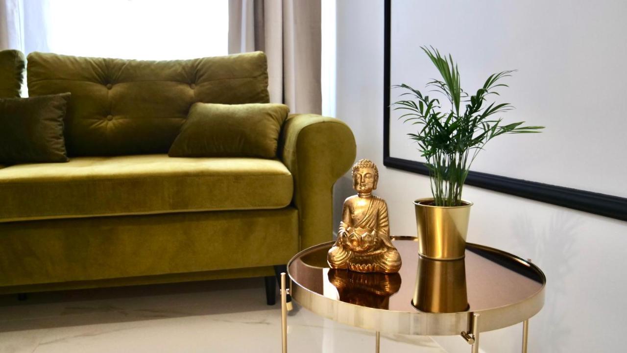Art Apartments Warszawska 21 卡托维兹 外观 照片