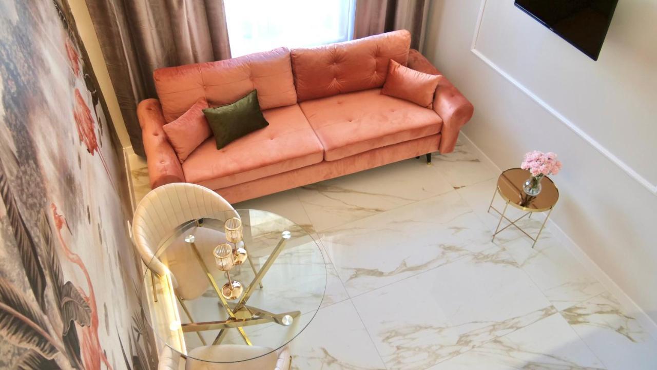 Art Apartments Warszawska 21 卡托维兹 外观 照片